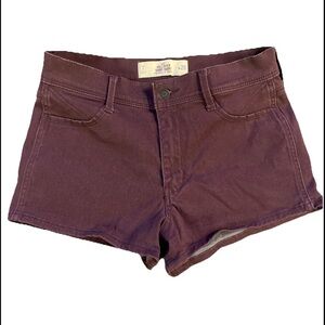 Hollister Y2K Women's Plum Jean Shorts high rise 2” inseam. Size 7/28 Burgandy